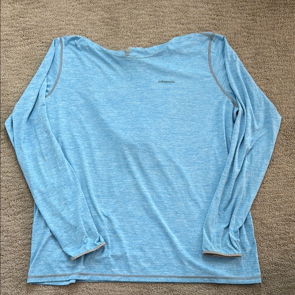 Patagonia Blue Long Sleeve Relaxed Tee - Picture 1 of 5